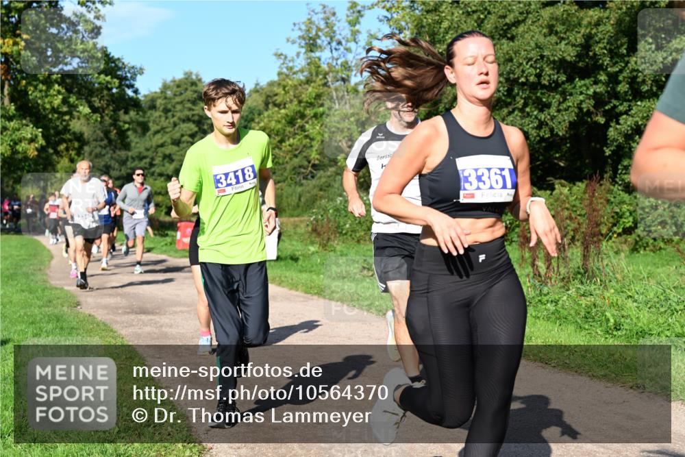 27.09.2026 - 35. Volkslauf durch das schöne Alstertal Dr. Thomas Lammeyer http://msf.ph/oto/10564370 27.09.2026 10:35:04 Laufen  meine-sportfotos.de
