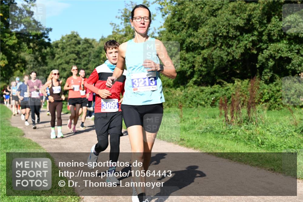 27.09.2026 - 35. Volkslauf durch das schöne Alstertal Dr. Thomas Lammeyer http://msf.ph/oto/10564443 27.09.2026 10:35:17 Laufen 13095, 3213 meine-sportfotos.de