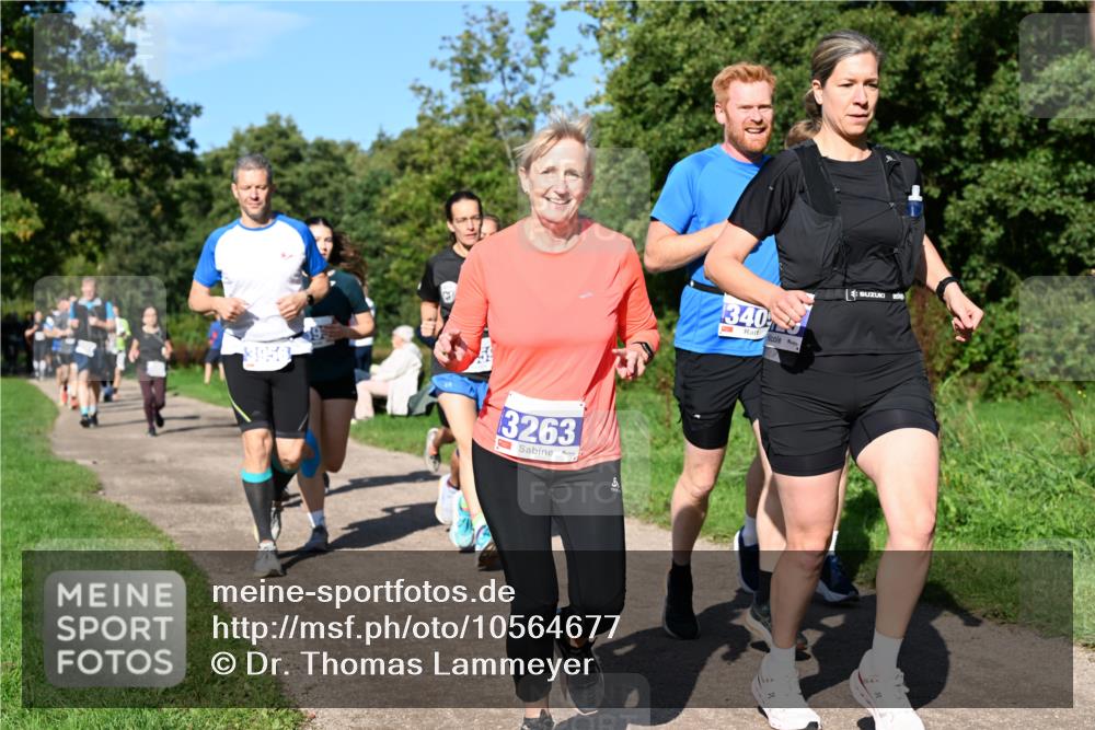 27.09.2026 - 35. Volkslauf durch das schöne Alstertal Dr. Thomas Lammeyer http://msf.ph/oto/10564677 27.09.2026 10:35:51 Laufen 3263, 1340 meine-sportfotos.de