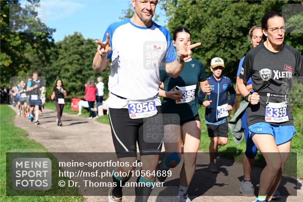 27.09.2026 - 35. Volkslauf durch das schöne Alstertal Dr. Thomas Lammeyer http://msf.ph/oto/10564689 27.09.2026 10:35:53 Laufen 3956, 7, 396, 24, 3359 meine-sportfotos.de