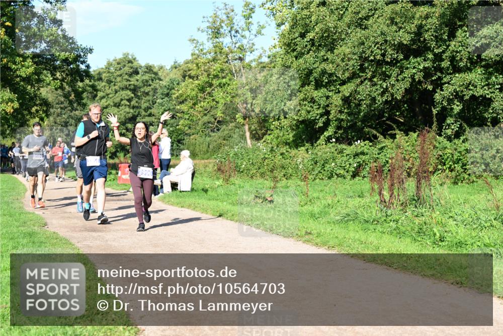 27.09.2026 - 35. Volkslauf durch das schöne Alstertal Dr. Thomas Lammeyer http://msf.ph/oto/10564703 27.09.2026 10:35:55 Laufen 3996 meine-sportfotos.de