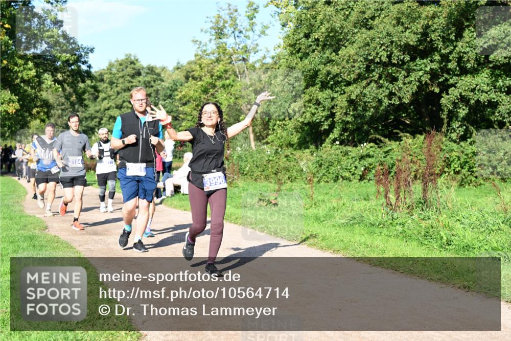 27.09.2026 - 35. Volkslauf durch das schöne Alstertal Dr. Thomas Lammeyer http://msf.ph/oto/10564714 27.09.2026 10:35:57 Laufen 3184, 3996 meine-sportfotos.de