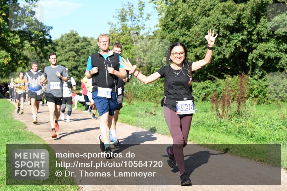 27.09.2026 - 35. Volkslauf durch das schöne Alstertal Dr. Thomas Lammeyer http://msf.ph/oto/10564720 27.09.2026 10:35:58 Laufen 3184, 3351, 3996 meine-sportfotos.de