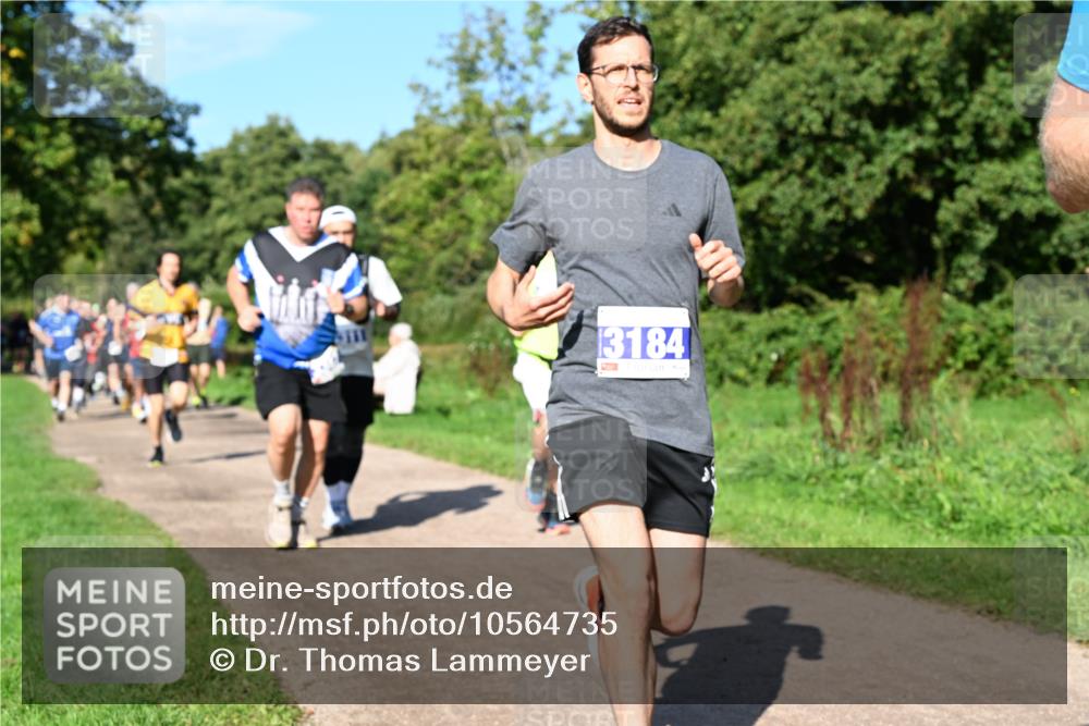 27.09.2026 - 35. Volkslauf durch das schöne Alstertal Dr. Thomas Lammeyer http://msf.ph/oto/10564735 27.09.2026 10:36:00 Laufen 3184 meine-sportfotos.de