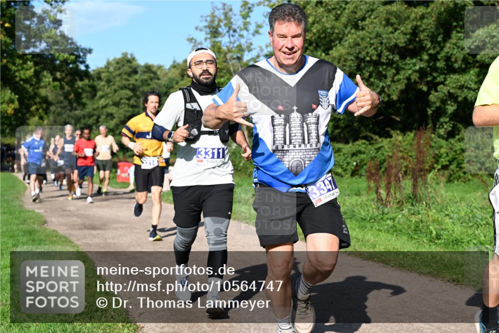 27.09.2026 - 35. Volkslauf durch das schöne Alstertal Dr. Thomas Lammeyer http://msf.ph/oto/10564747 27.09.2026 10:36:02 Laufen 3311 meine-sportfotos.de