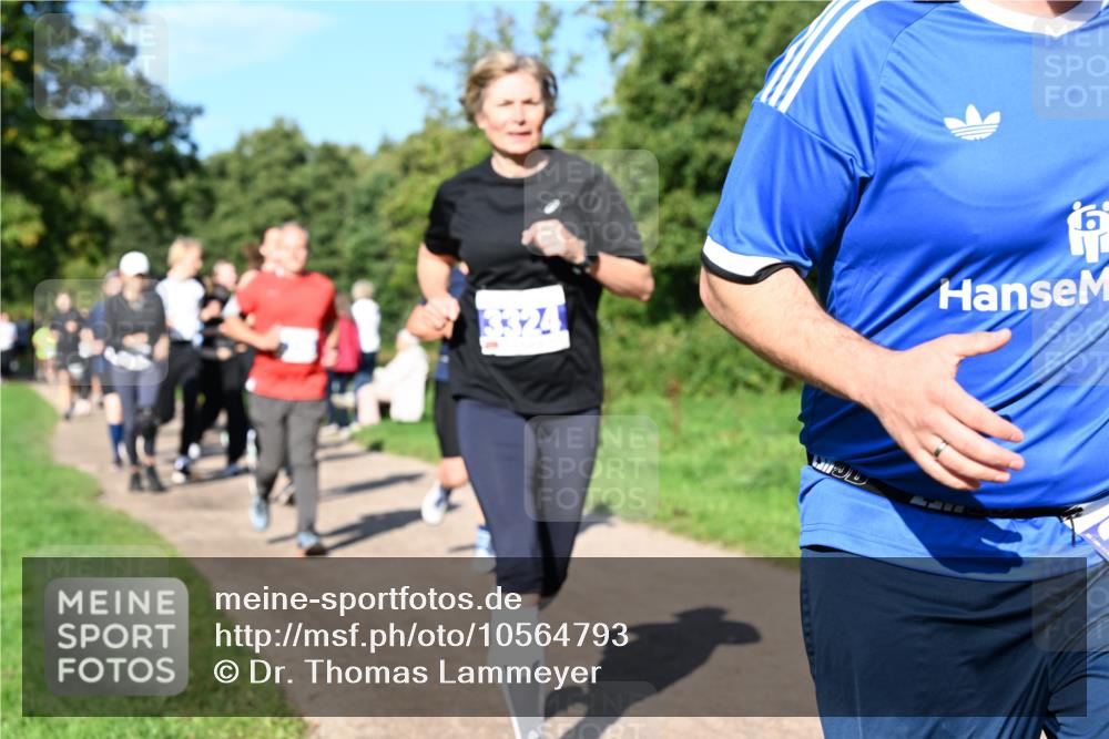 27.09.2026 - 35. Volkslauf durch das schöne Alstertal Dr. Thomas Lammeyer http://msf.ph/oto/10564793 27.09.2026 10:36:09 Laufen 3324, 6 meine-sportfotos.de