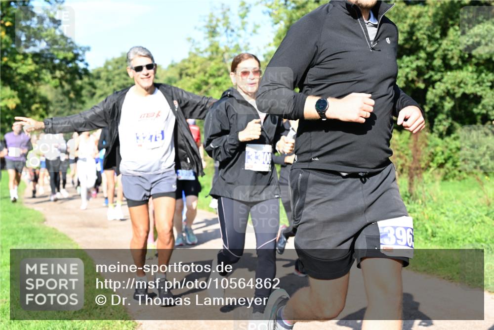 27.09.2026 - 35. Volkslauf durch das schöne Alstertal Dr. Thomas Lammeyer http://msf.ph/oto/10564862 27.09.2026 10:36:19 Laufen 3275, 13300 meine-sportfotos.de