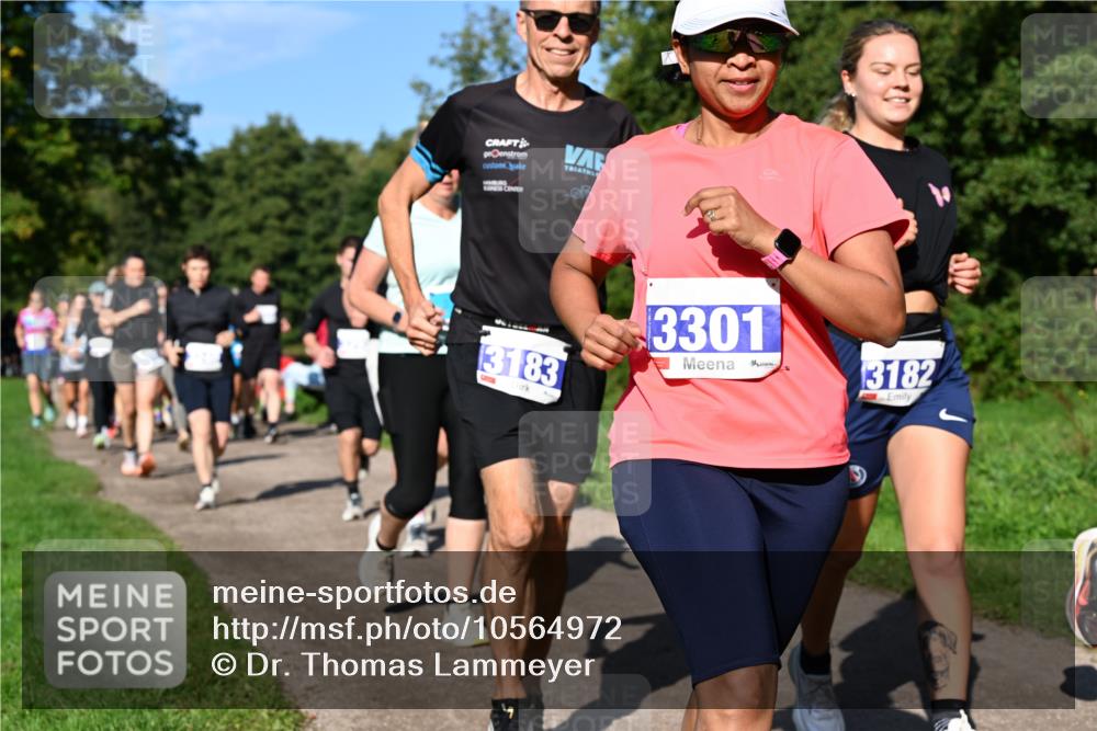 27.09.2026 - 35. Volkslauf durch das schöne Alstertal Dr. Thomas Lammeyer http://msf.ph/oto/10564972 27.09.2026 10:36:35 Laufen 3183, 1, 3301, 3182 meine-sportfotos.de