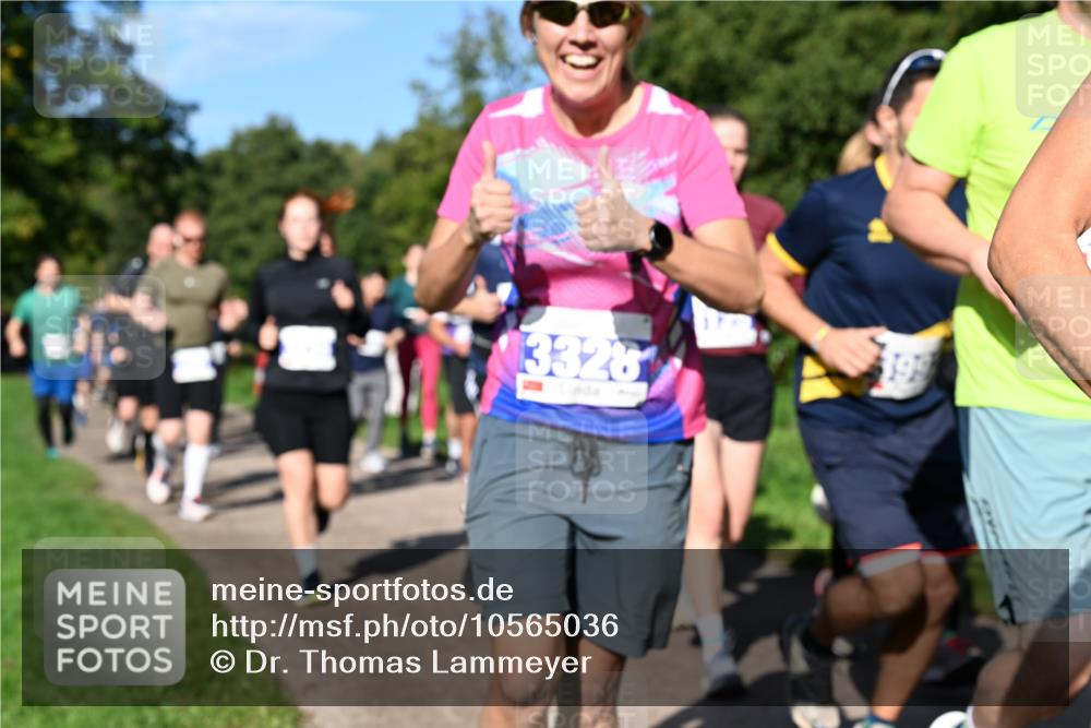 27.09.2026 - 35. Volkslauf durch das schöne Alstertal Dr. Thomas Lammeyer http://msf.ph/oto/10565036 27.09.2026 10:36:45 Laufen 3325 meine-sportfotos.de