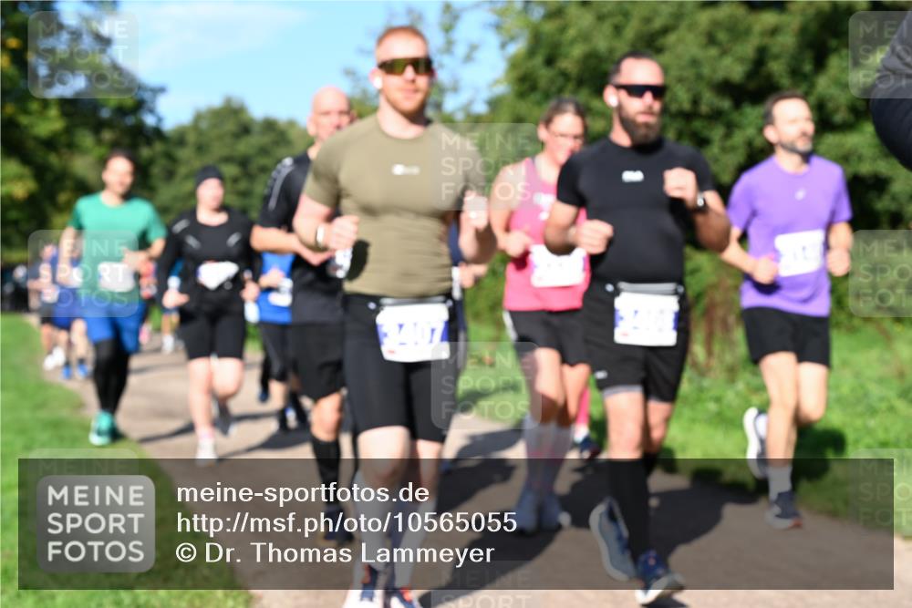 27.09.2026 - 35. Volkslauf durch das schöne Alstertal Dr. Thomas Lammeyer http://msf.ph/oto/10565055 27.09.2026 10:36:47 Laufen  meine-sportfotos.de