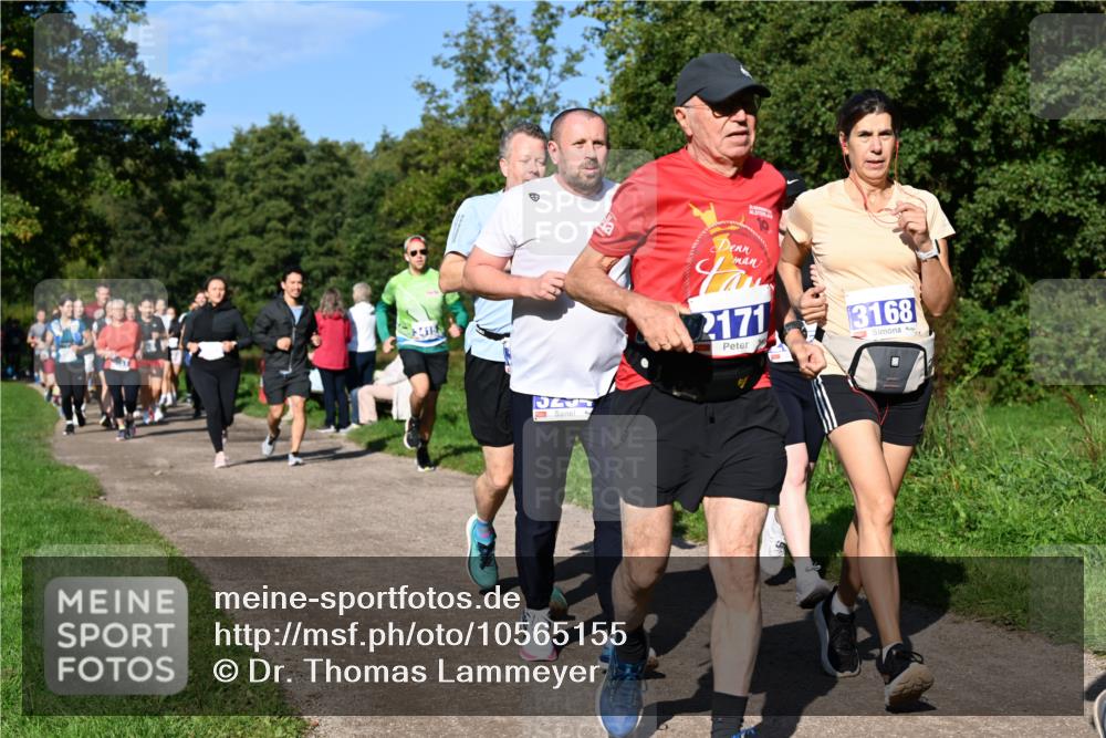 27.09.2026 - 35. Volkslauf durch das schöne Alstertal Dr. Thomas Lammeyer http://msf.ph/oto/10565155 27.09.2026 10:37:00 Laufen 3415, 2171, 3168 meine-sportfotos.de