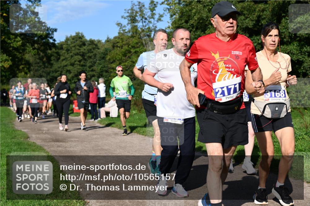 27.09.2026 - 35. Volkslauf durch das schöne Alstertal Dr. Thomas Lammeyer http://msf.ph/oto/10565157 27.09.2026 10:37:00 Laufen 2415, 2171, 3168 meine-sportfotos.de