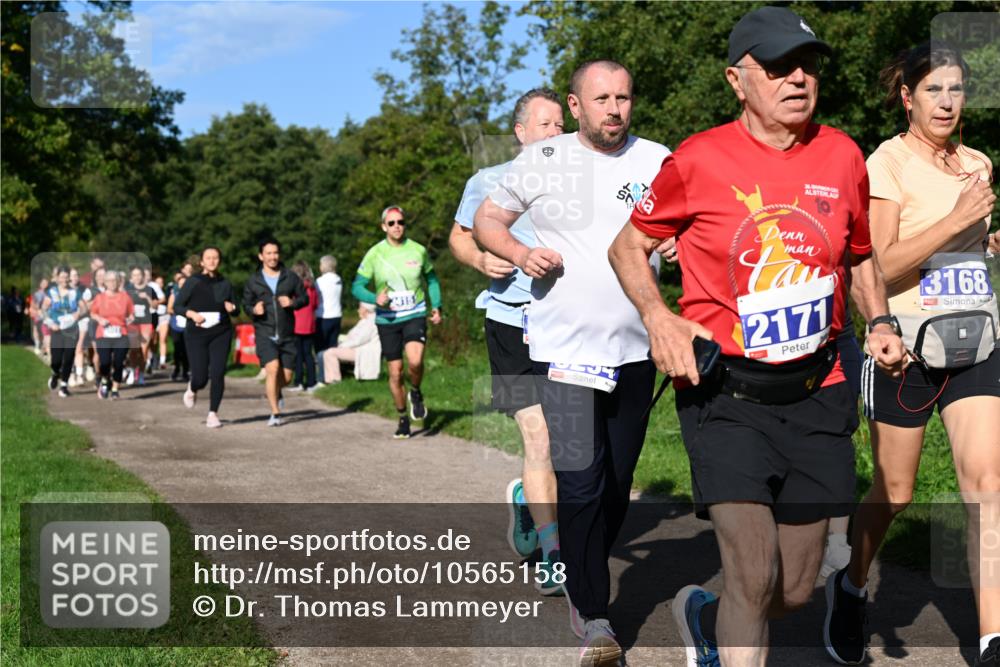 27.09.2026 - 35. Volkslauf durch das schöne Alstertal Dr. Thomas Lammeyer http://msf.ph/oto/10565158 27.09.2026 10:37:00 Laufen 6, 2171, 3168 meine-sportfotos.de