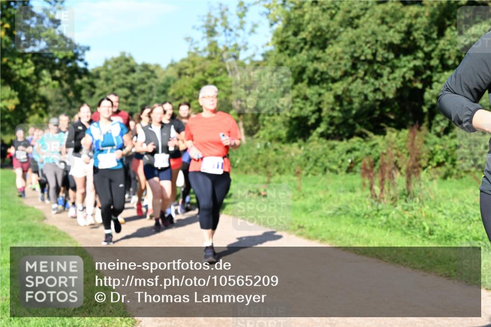27.09.2026 - 35. Volkslauf durch das schöne Alstertal Dr. Thomas Lammeyer http://msf.ph/oto/10565209 27.09.2026 10:37:06 Laufen  meine-sportfotos.de