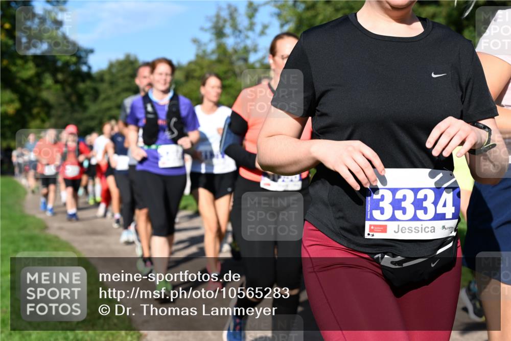 27.09.2026 - 35. Volkslauf durch das schöne Alstertal Dr. Thomas Lammeyer http://msf.ph/oto/10565283 27.09.2026 10:37:15 Laufen 3334 meine-sportfotos.de