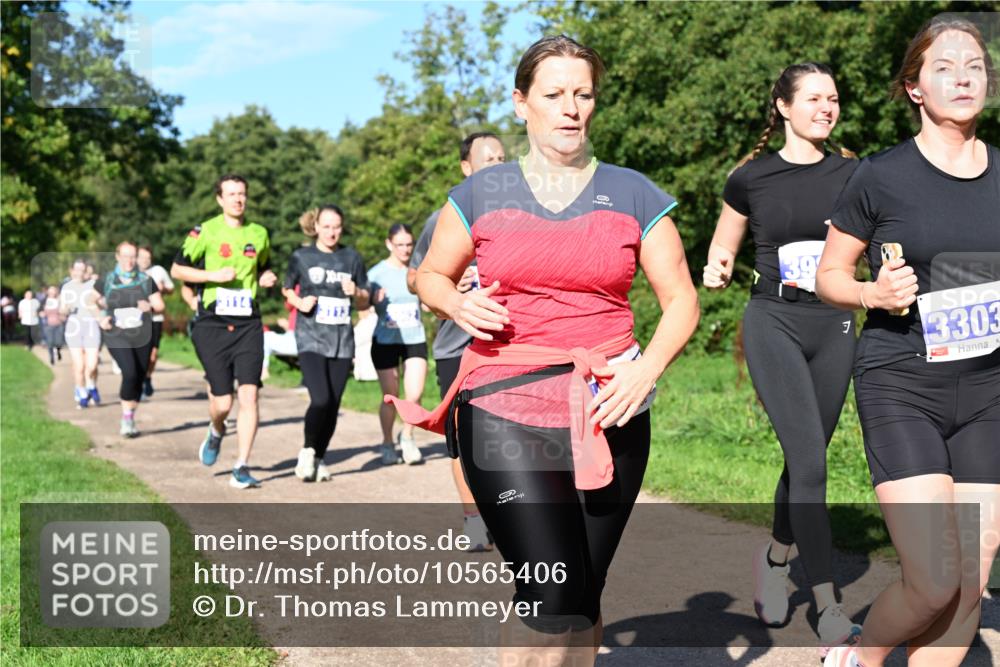 27.09.2026 - 35. Volkslauf durch das schöne Alstertal Dr. Thomas Lammeyer http://msf.ph/oto/10565406 27.09.2026 10:37:28 Laufen 114, 39, 1, 3303 meine-sportfotos.de