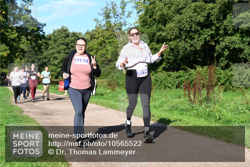 27.09.2026 - 35. Volkslauf durch das schöne Alstertal Dr. Thomas Lammeyer http://msf.ph/oto/10565522 27.09.2026 10:37:41 Laufen 3197, 3199 meine-sportfotos.de