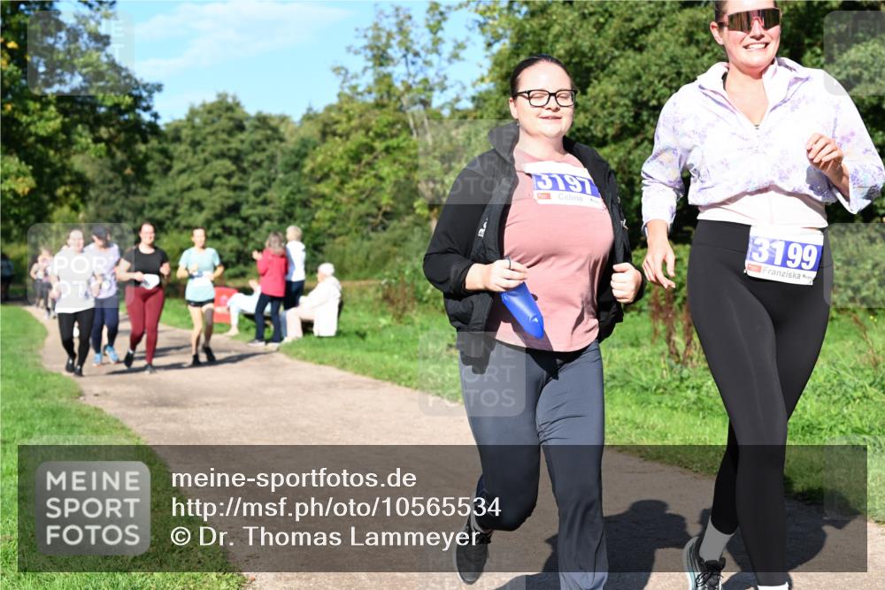 27.09.2026 - 35. Volkslauf durch das schöne Alstertal Dr. Thomas Lammeyer http://msf.ph/oto/10565534 27.09.2026 10:37:42 Laufen 3197, 3199 meine-sportfotos.de