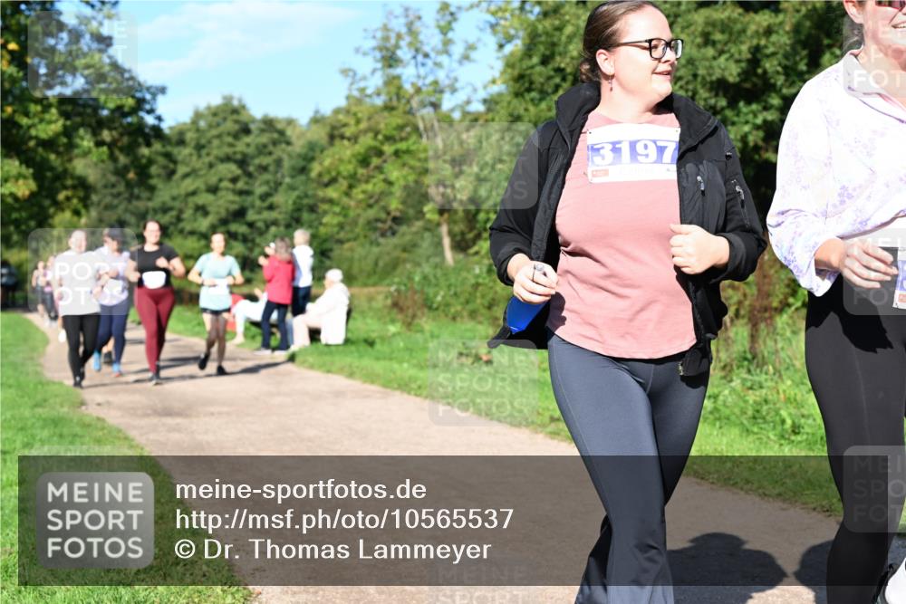 27.09.2026 - 35. Volkslauf durch das schöne Alstertal Dr. Thomas Lammeyer http://msf.ph/oto/10565537 27.09.2026 10:37:42 Laufen 3197 meine-sportfotos.de