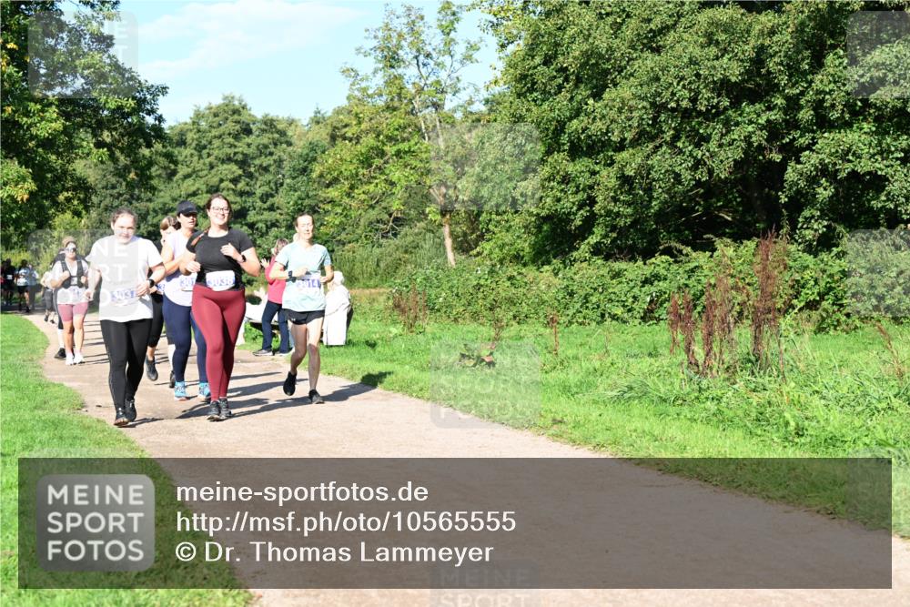 27.09.2026 - 35. Volkslauf durch das schöne Alstertal Dr. Thomas Lammeyer http://msf.ph/oto/10565555 27.09.2026 10:37:45 Laufen 30373, 301, 3038, 014 meine-sportfotos.de