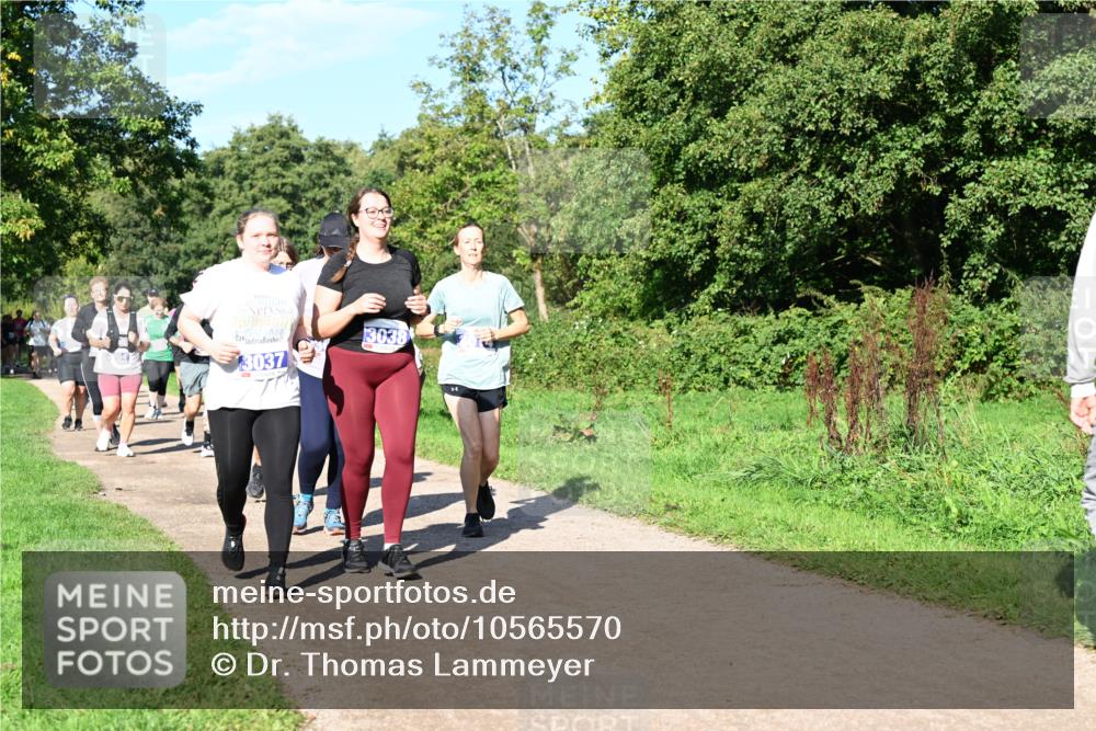 27.09.2026 - 35. Volkslauf durch das schöne Alstertal Dr. Thomas Lammeyer http://msf.ph/oto/10565570 27.09.2026 10:37:46 Laufen 3037, 13038 meine-sportfotos.de