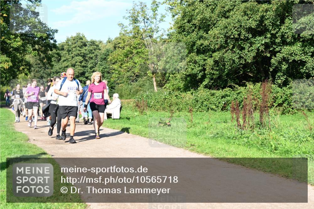 27.09.2026 - 35. Volkslauf durch das schöne Alstertal Dr. Thomas Lammeyer http://msf.ph/oto/10565718 27.09.2026 10:38:07 Laufen 3108, 3218 meine-sportfotos.de