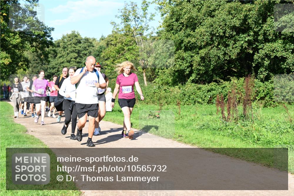 27.09.2026 - 35. Volkslauf durch das schöne Alstertal Dr. Thomas Lammeyer http://msf.ph/oto/10565732 27.09.2026 10:38:08 Laufen  meine-sportfotos.de