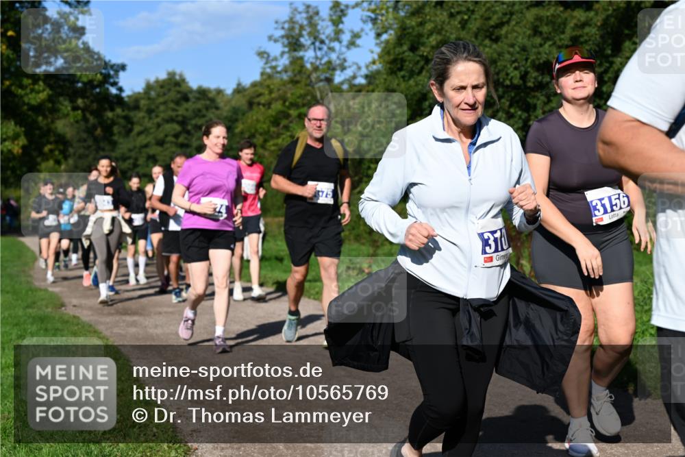 27.09.2026 - 35. Volkslauf durch das schöne Alstertal Dr. Thomas Lammeyer http://msf.ph/oto/10565769 27.09.2026 10:38:12 Laufen 310, 3156 meine-sportfotos.de