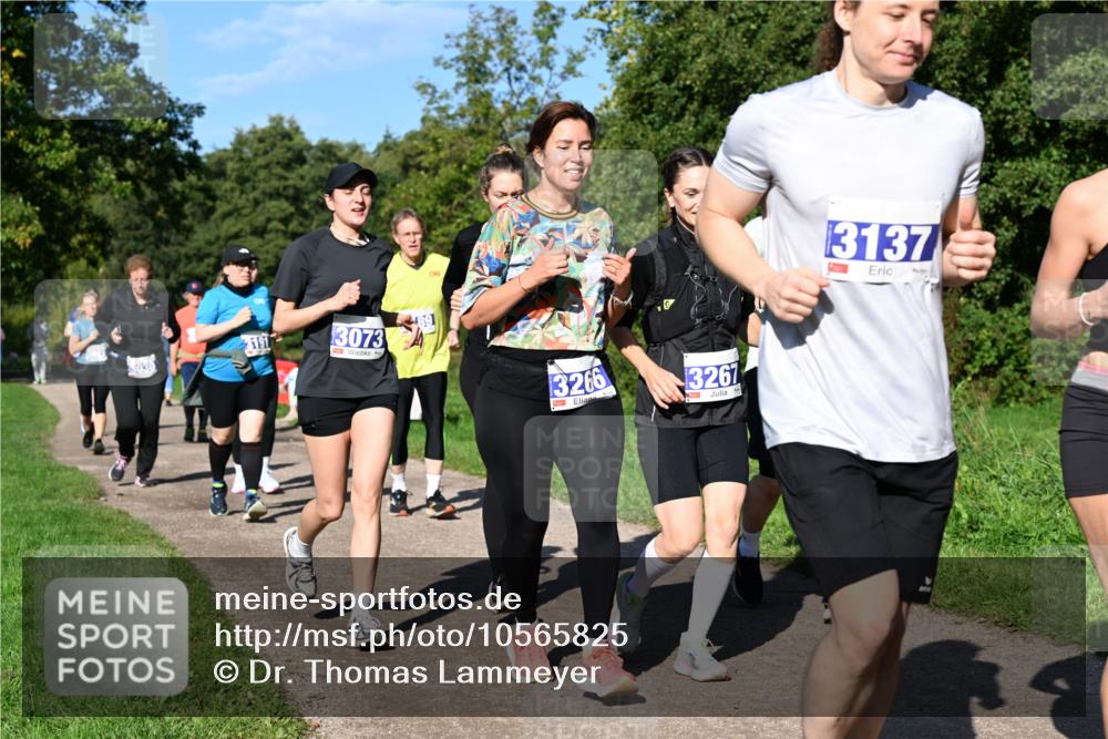 27.09.2026 - 35. Volkslauf durch das schöne Alstertal Dr. Thomas Lammeyer http://msf.ph/oto/10565825 27.09.2026 10:38:18 Laufen 3191, 3030, 3073, 3266, 3267, 3137 meine-sportfotos.de