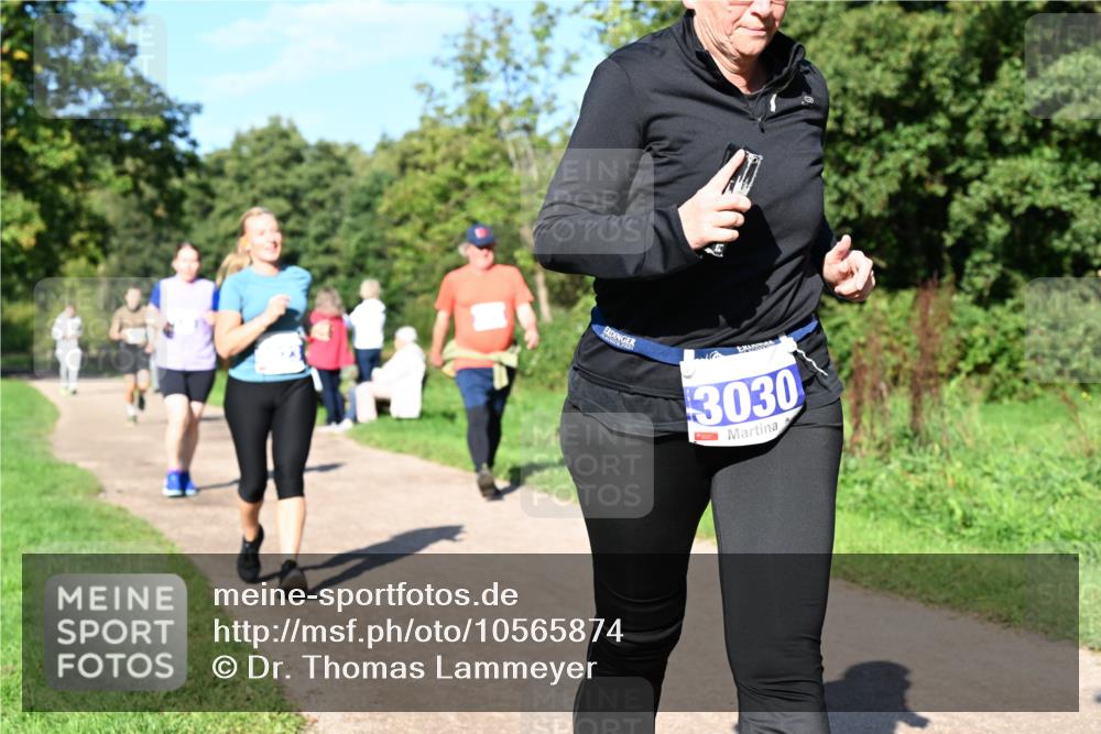 27.09.2026 - 35. Volkslauf durch das schöne Alstertal Dr. Thomas Lammeyer http://msf.ph/oto/10565874 27.09.2026 10:38:24 Laufen 3030 meine-sportfotos.de