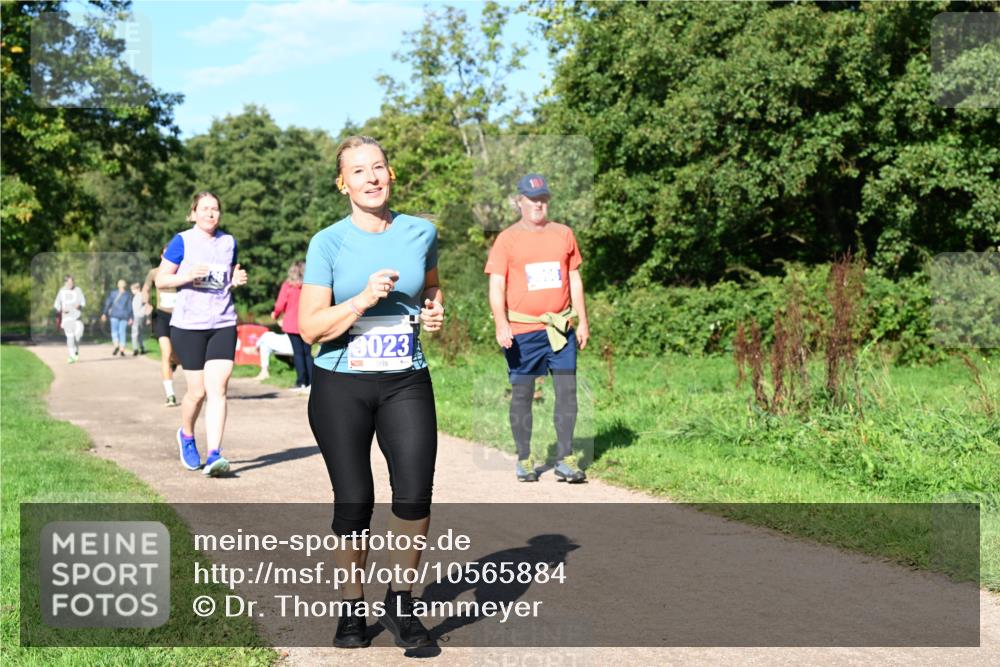 27.09.2026 - 35. Volkslauf durch das schöne Alstertal Dr. Thomas Lammeyer http://msf.ph/oto/10565884 27.09.2026 10:38:25 Laufen 3023 meine-sportfotos.de