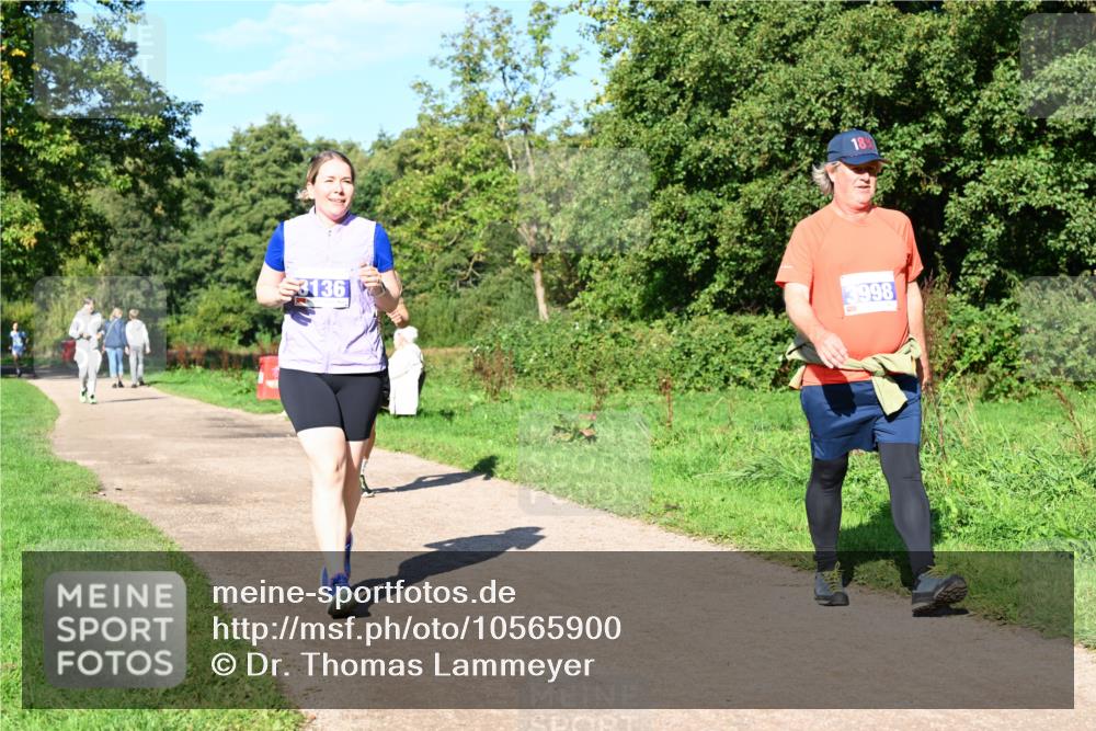 27.09.2026 - 35. Volkslauf durch das schöne Alstertal Dr. Thomas Lammeyer http://msf.ph/oto/10565900 27.09.2026 10:38:27 Laufen 3136, 3998 meine-sportfotos.de