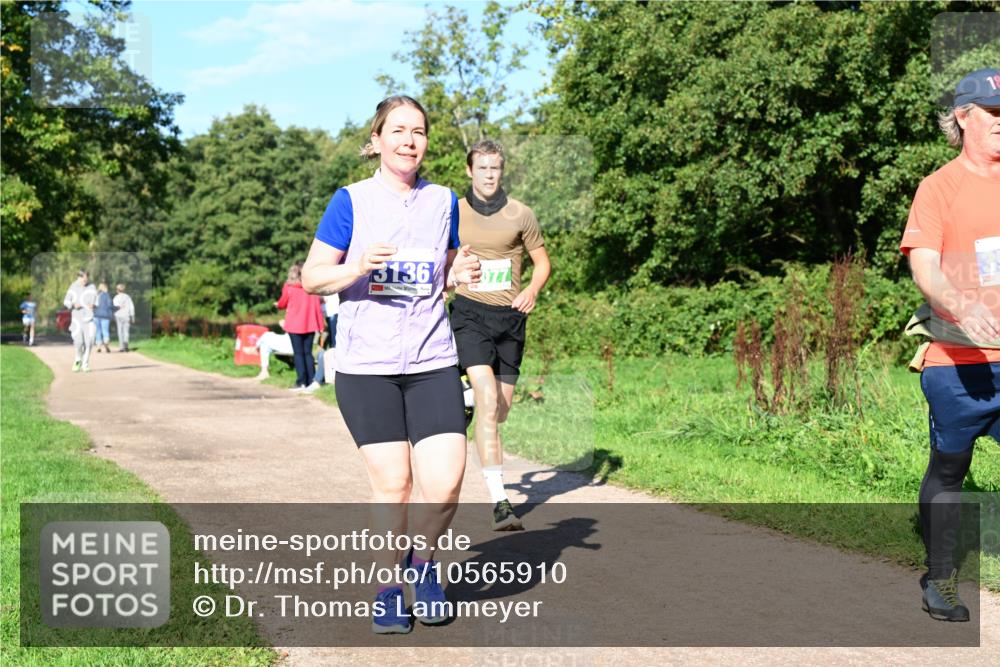 27.09.2026 - 35. Volkslauf durch das schöne Alstertal Dr. Thomas Lammeyer http://msf.ph/oto/10565910 27.09.2026 10:38:28 Laufen 3136, 077 meine-sportfotos.de