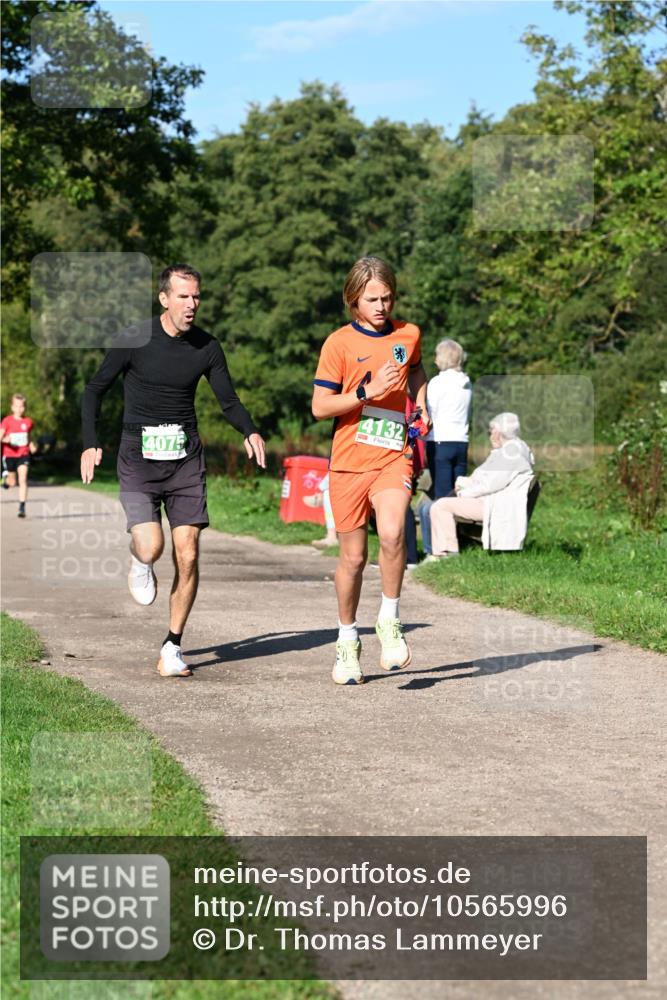 27.09.2026 - 35. Volkslauf durch das schöne Alstertal Dr. Thomas Lammeyer http://msf.ph/oto/10565996 27.09.2026 10:38:58 Laufen 4075, 4132 meine-sportfotos.de