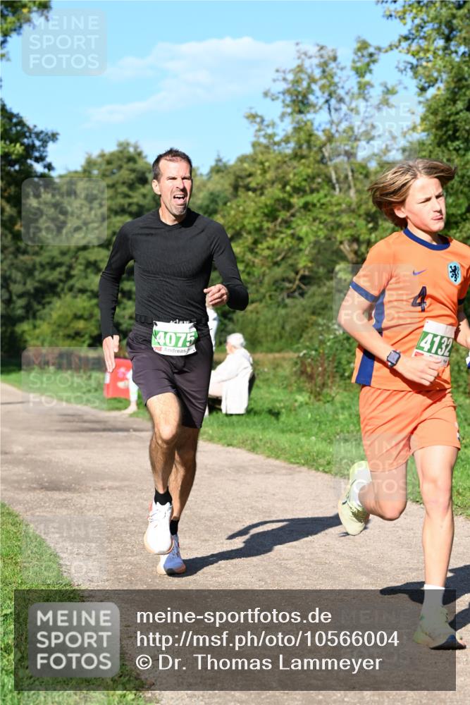 27.09.2026 - 35. Volkslauf durch das schöne Alstertal Dr. Thomas Lammeyer http://msf.ph/oto/10566004 27.09.2026 10:38:59 Laufen 4075, 4132 meine-sportfotos.de