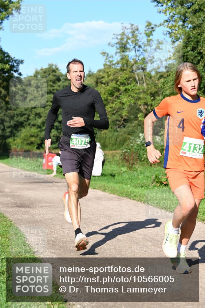 27.09.2026 - 35. Volkslauf durch das schöne Alstertal Dr. Thomas Lammeyer http://msf.ph/oto/10566005 27.09.2026 10:39:00 Laufen 4075, 4132 meine-sportfotos.de