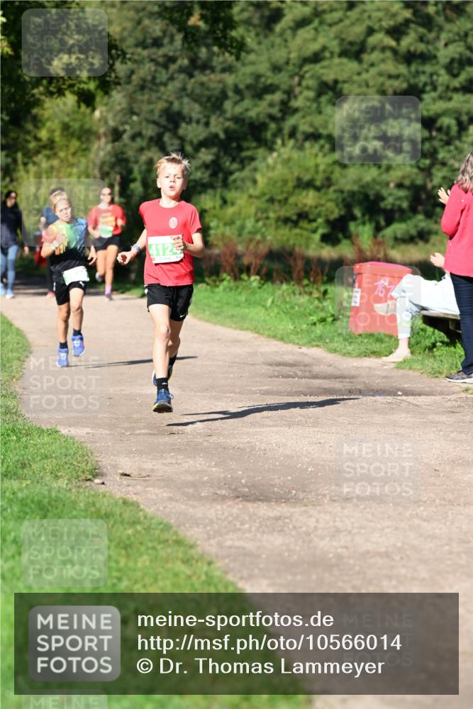 27.09.2026 - 35. Volkslauf durch das schöne Alstertal Dr. Thomas Lammeyer http://msf.ph/oto/10566014 27.09.2026 10:39:03 Laufen  meine-sportfotos.de