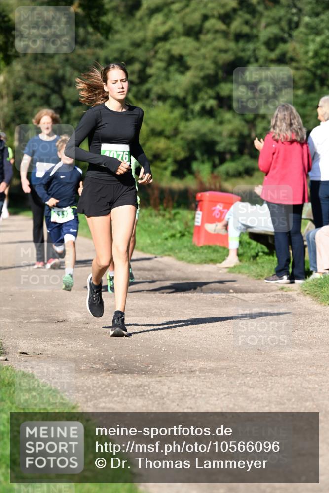 27.09.2026 - 35. Volkslauf durch das schöne Alstertal Dr. Thomas Lammeyer http://msf.ph/oto/10566096 27.09.2026 10:39:16 Laufen  meine-sportfotos.de