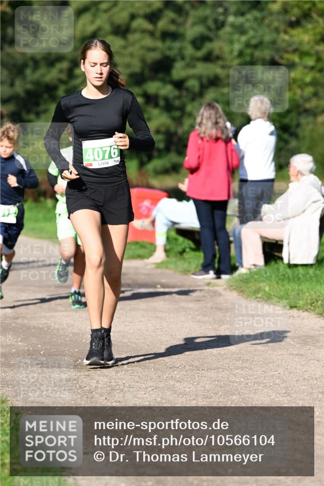 27.09.2026 - 35. Volkslauf durch das schöne Alstertal Dr. Thomas Lammeyer http://msf.ph/oto/10566104 27.09.2026 10:39:17 Laufen 4076 meine-sportfotos.de