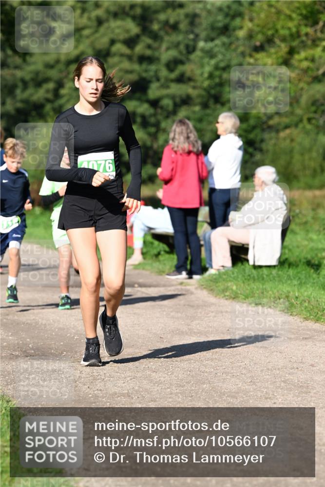 27.09.2026 - 35. Volkslauf durch das schöne Alstertal Dr. Thomas Lammeyer http://msf.ph/oto/10566107 27.09.2026 10:39:17 Laufen 940 meine-sportfotos.de