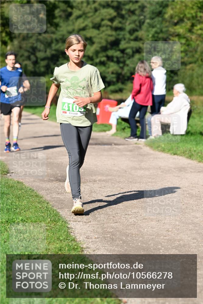 27.09.2026 - 35. Volkslauf durch das schöne Alstertal Dr. Thomas Lammeyer http://msf.ph/oto/10566278 27.09.2026 10:39:48 Laufen 4105 meine-sportfotos.de
