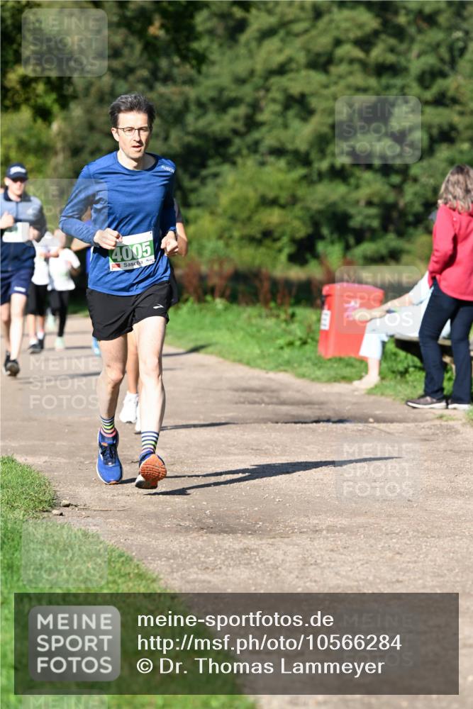27.09.2026 - 35. Volkslauf durch das schöne Alstertal Dr. Thomas Lammeyer http://msf.ph/oto/10566284 27.09.2026 10:39:50 Laufen 4005 meine-sportfotos.de