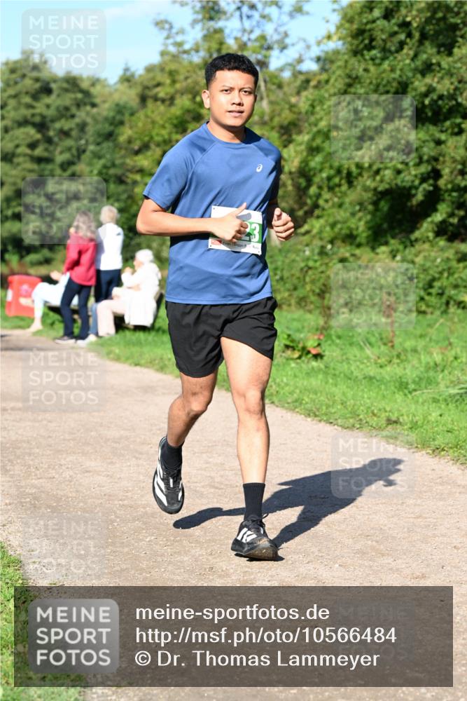 27.09.2026 - 35. Volkslauf durch das schöne Alstertal Dr. Thomas Lammeyer http://msf.ph/oto/10566484 27.09.2026 10:40:20 Laufen  meine-sportfotos.de