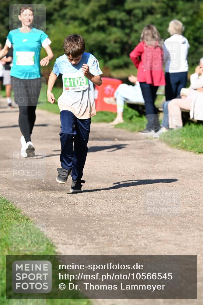 27.09.2026 - 35. Volkslauf durch das schöne Alstertal Dr. Thomas Lammeyer http://msf.ph/oto/10566545 27.09.2026 10:40:31 Laufen 4109 meine-sportfotos.de