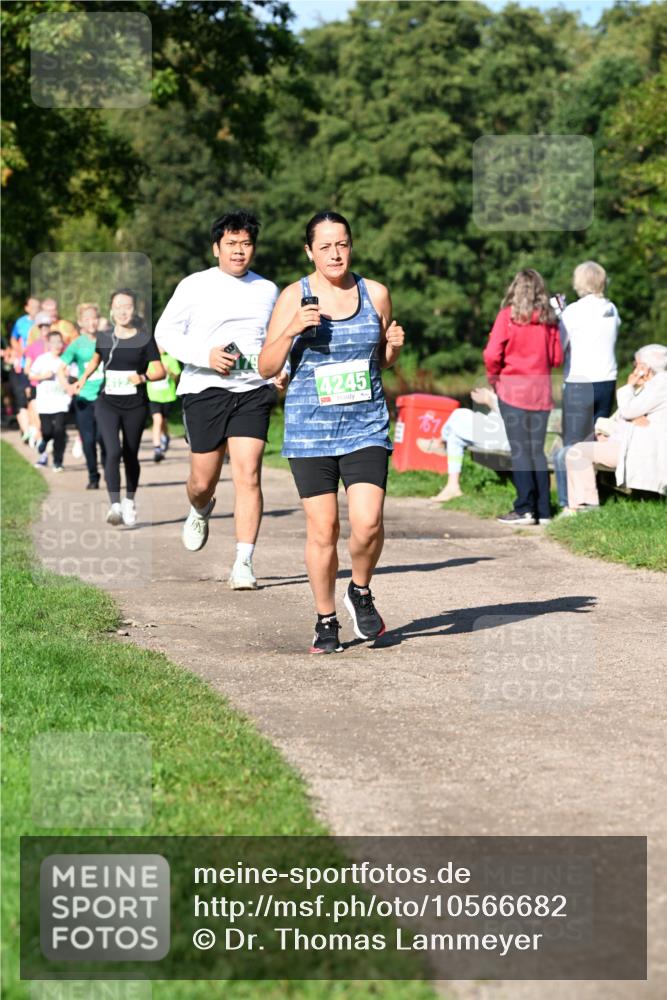 27.09.2026 - 35. Volkslauf durch das schöne Alstertal Dr. Thomas Lammeyer http://msf.ph/oto/10566682 27.09.2026 10:41:00 Laufen 245 meine-sportfotos.de