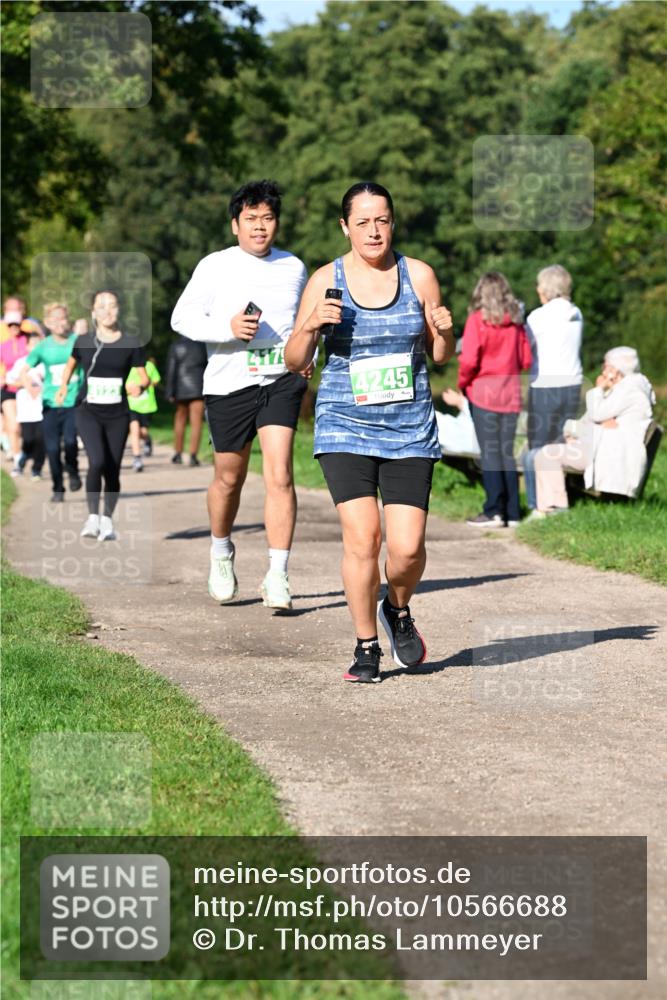 27.09.2026 - 35. Volkslauf durch das schöne Alstertal Dr. Thomas Lammeyer http://msf.ph/oto/10566688 27.09.2026 10:41:00 Laufen 4245 meine-sportfotos.de