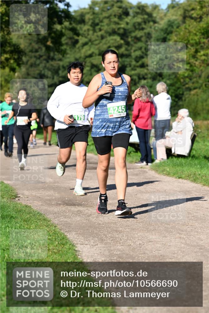 27.09.2026 - 35. Volkslauf durch das schöne Alstertal Dr. Thomas Lammeyer http://msf.ph/oto/10566690 27.09.2026 10:41:00 Laufen 179, 4245 meine-sportfotos.de