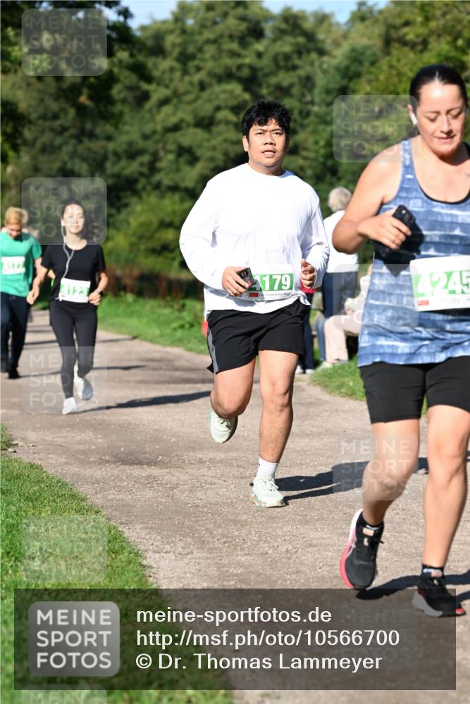 27.09.2026 - 35. Volkslauf durch das schöne Alstertal Dr. Thomas Lammeyer http://msf.ph/oto/10566700 27.09.2026 10:41:02 Laufen 179, 4245 meine-sportfotos.de