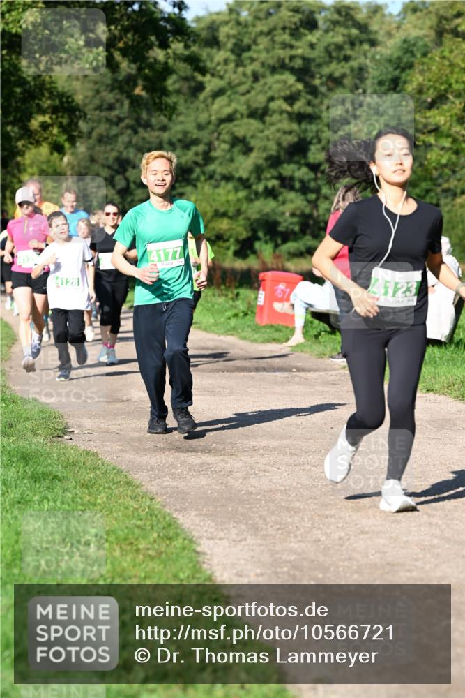 27.09.2026 - 35. Volkslauf durch das schöne Alstertal Dr. Thomas Lammeyer http://msf.ph/oto/10566721 27.09.2026 10:41:05 Laufen 4128, 4177, 4123, 161 meine-sportfotos.de