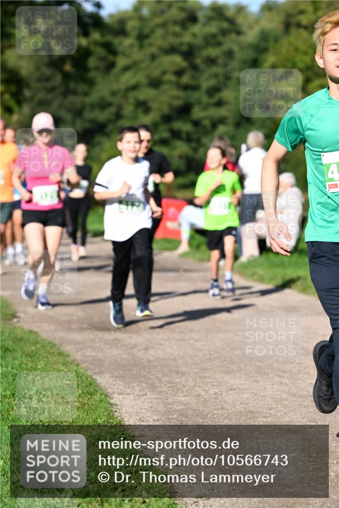 27.09.2026 - 35. Volkslauf durch das schöne Alstertal Dr. Thomas Lammeyer http://msf.ph/oto/10566743 27.09.2026 10:41:08 Laufen 14 meine-sportfotos.de